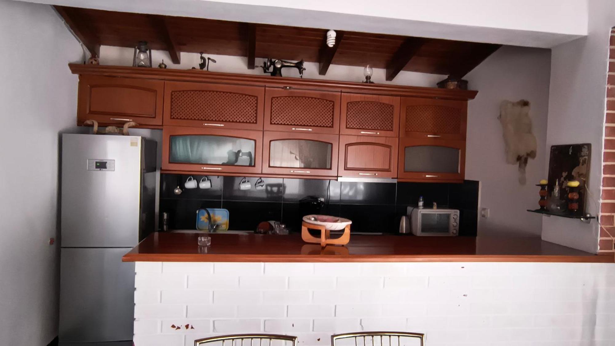 Polyxeni Apartments & Rooms Qeparo Luaran gambar
